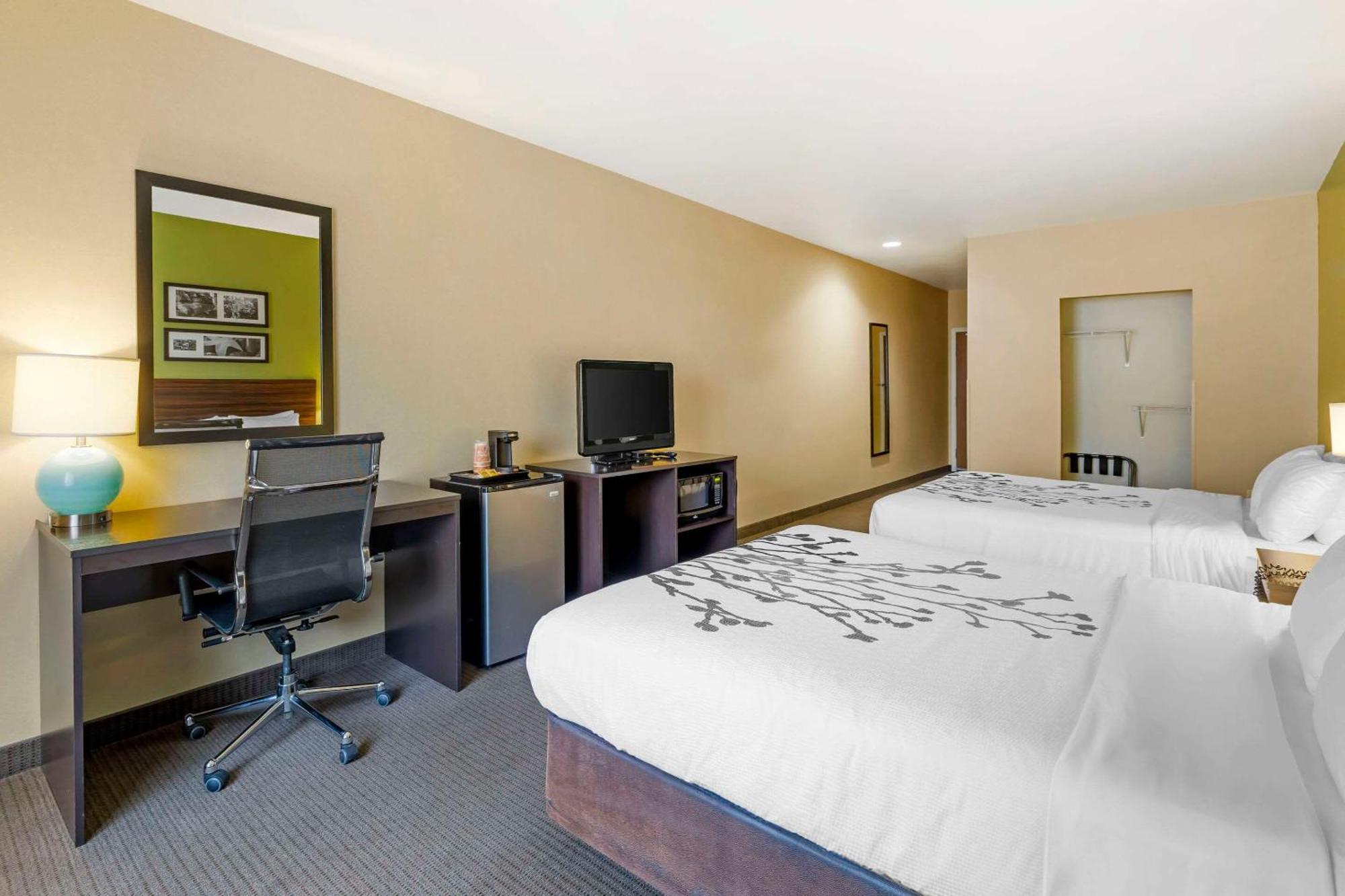 Sleep Inn & Suites Redmond Bagian luar foto