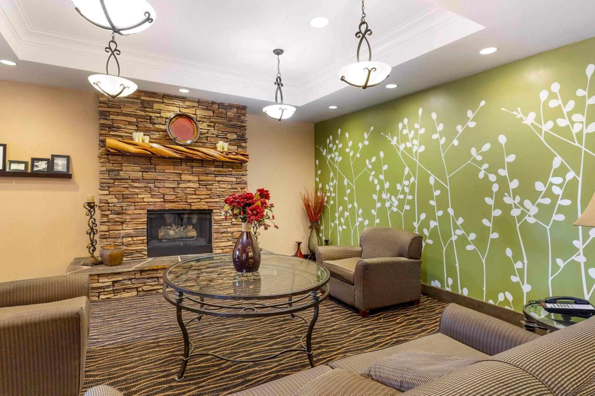 Sleep Inn & Suites Redmond Bagian luar foto
