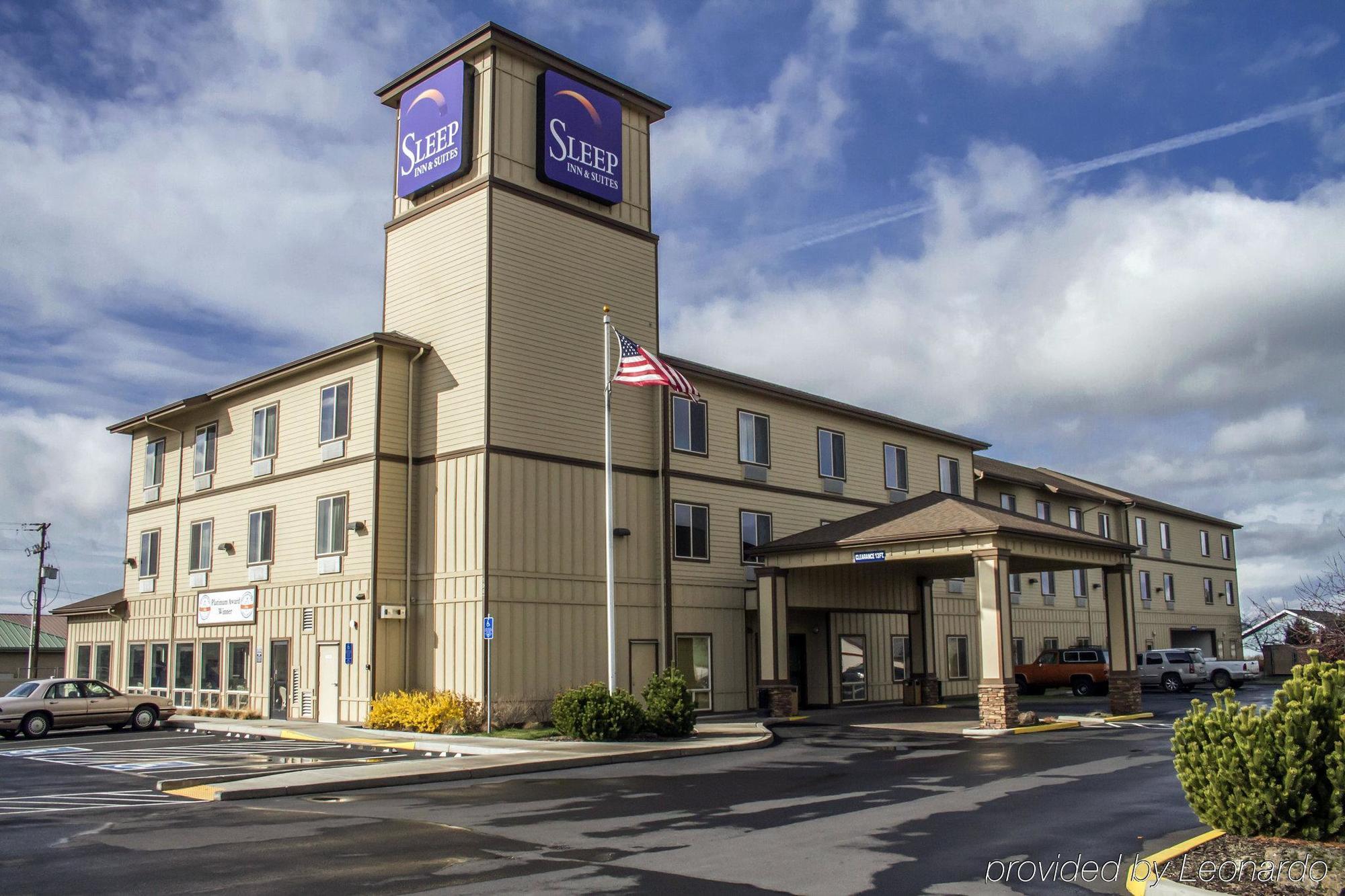 Sleep Inn & Suites Redmond Bagian luar foto